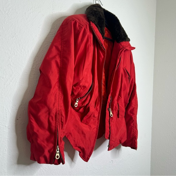 Andrew Marc New York Vintage Snow Ski Jacket Bright Red Brown Fur Collar Gold - Picture 3 of 11